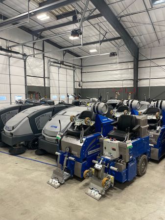 Images United Rentals - Flooring and Facility Solutions