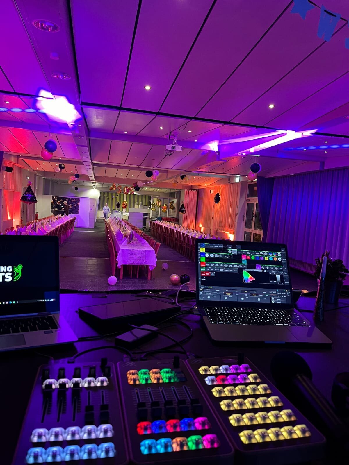 Lighting Beats - GALLERY