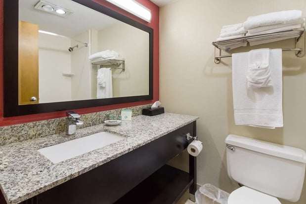 Images Best Western Braddock Inn