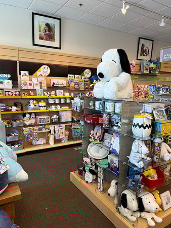 Images Gretchen's Hallmark Shop
