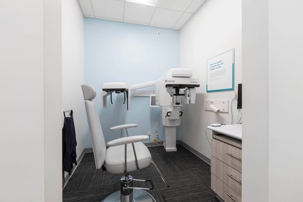 Images Dentists on Lake Pleasant