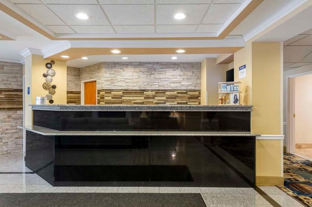Images Best Western Plus New England Inn & Suites