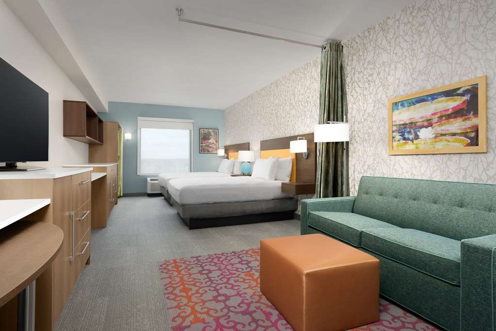 Guest room