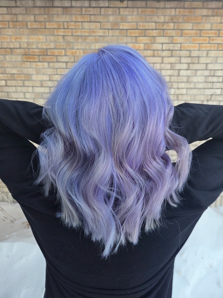 Fashion color
By Jessica