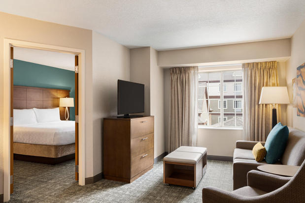 Images Staybridge Suites Fort Wayne by IHG