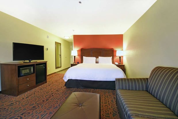 Images Hampton Inn & Suites Milwaukee/Franklin