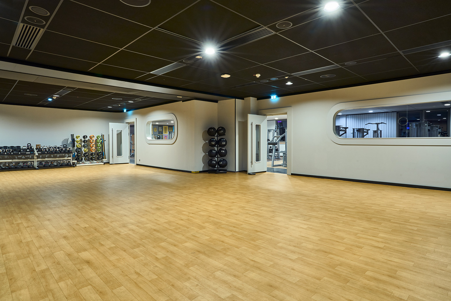 Bild 8 McFIT Fitnessstudio Aachen in Aachen