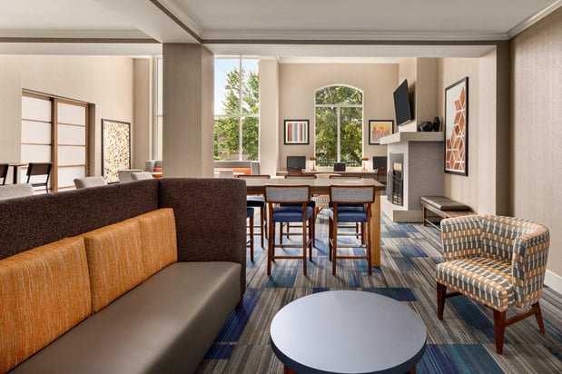 Images Holiday Inn Express & Suites Auburn - University Area by IHG