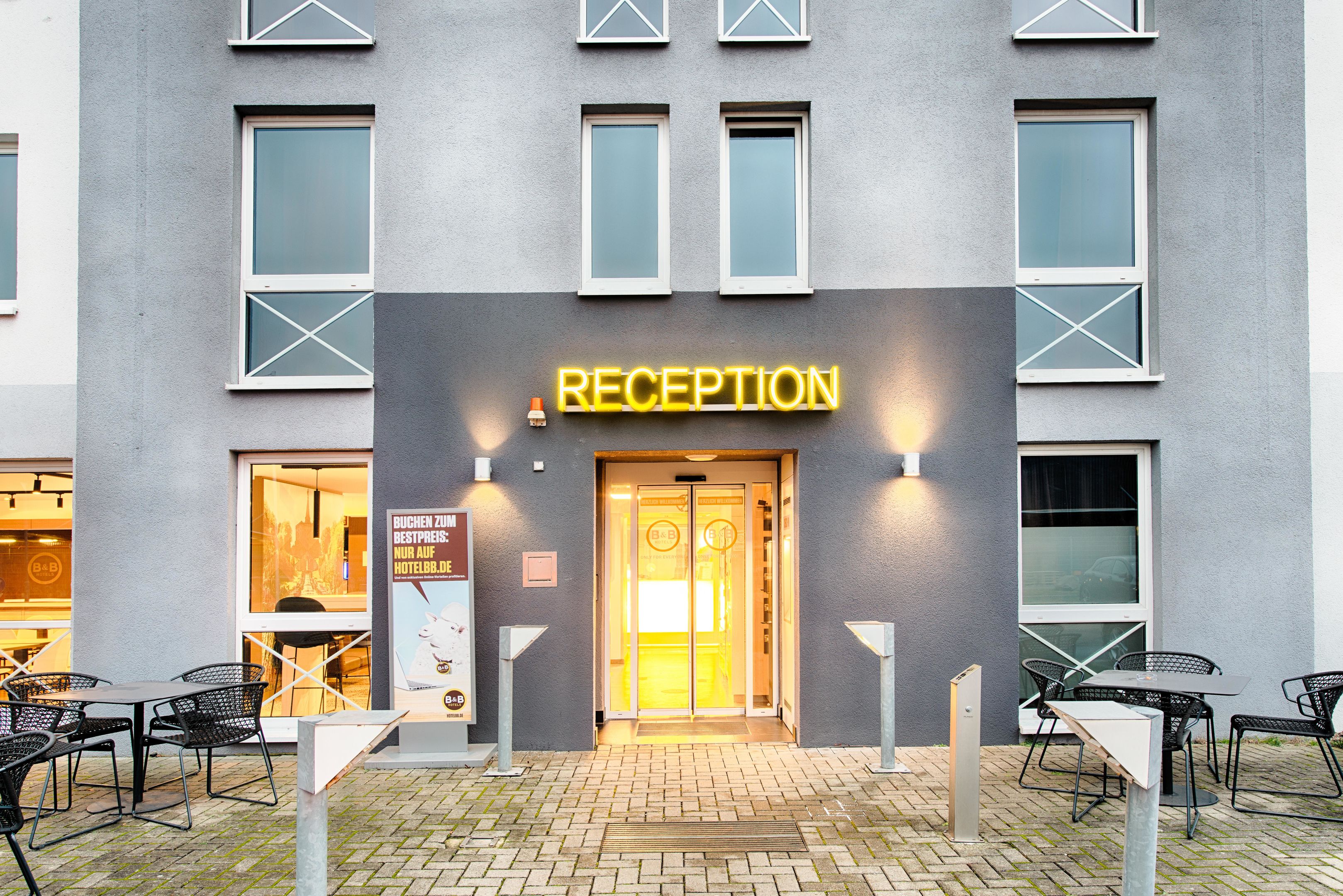 Kundenbild groß 8 B&B HOTEL Kassel-Süd