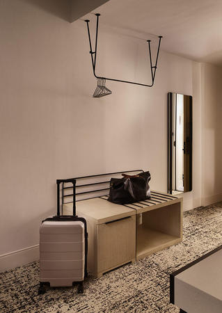 Images Reverb Downtown Atlanta