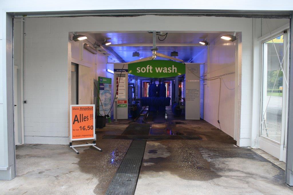 IMO Car Wash, Unter den Tannen 5 in Singen