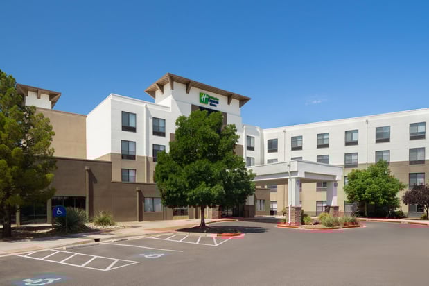 Images Holiday Inn Express & Suites Albuquerque Historic Old Town by IHG