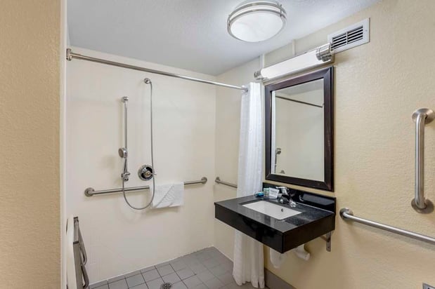 Images Best Western Harrisburg North