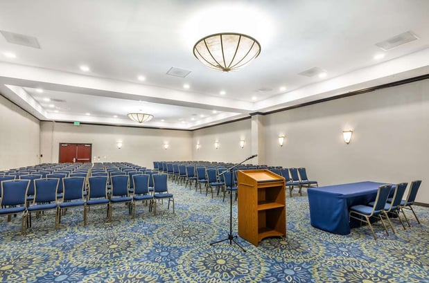 Images Best Western Plus Waynesboro Inn & Suites Conference Center