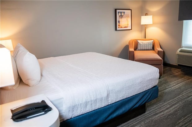 Images Hampton Inn Gonzales