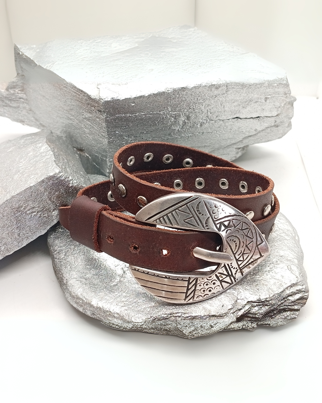 Images Iconic Leather