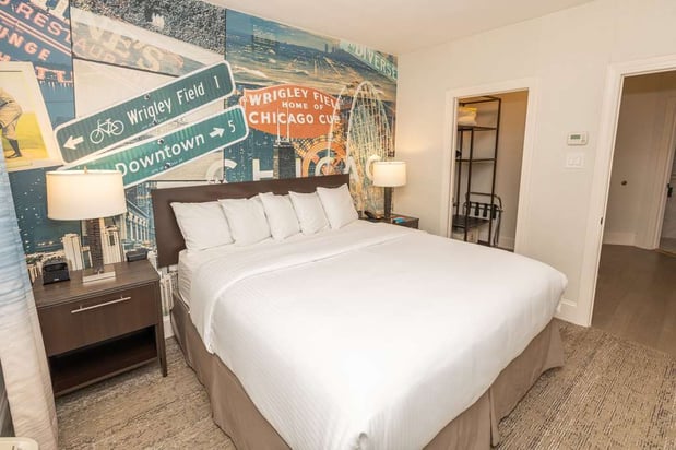 Images Hotel Versey Chicago Lincoln Park