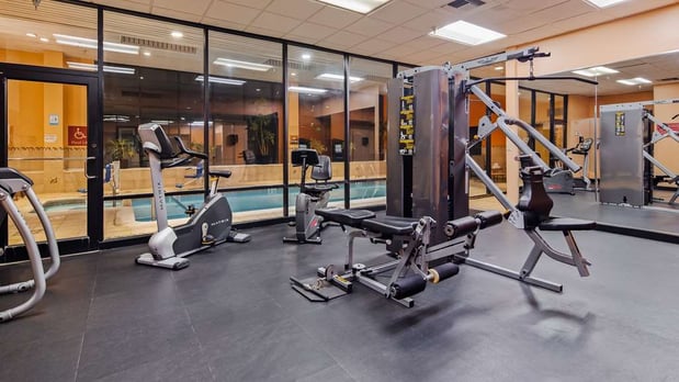 Images Best Western Plus Hotel & Conference Center