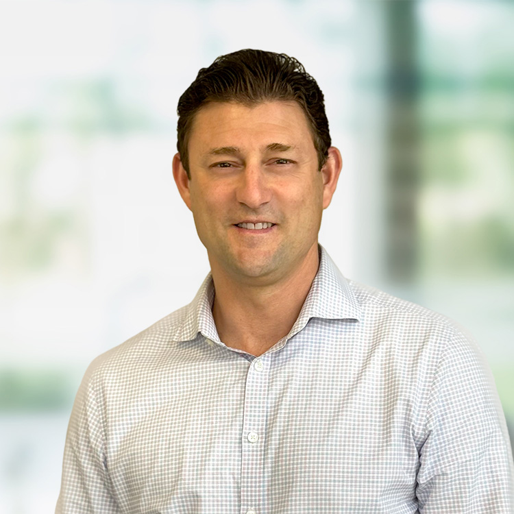Headshot of Randy Scott Bernstein, a wealth advisor at Chase