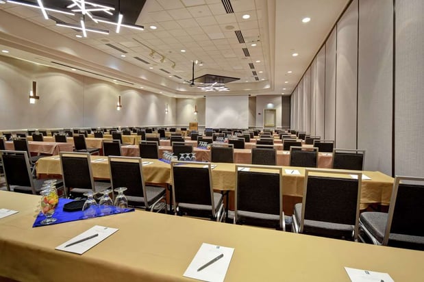 Images Embassy Suites by Hilton Charleston