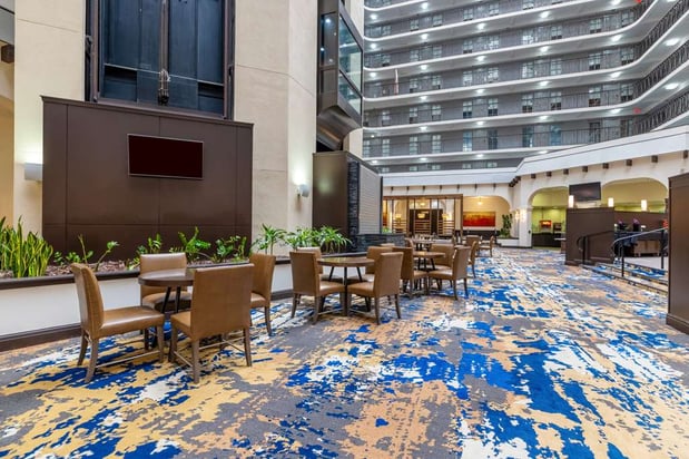 Images Embassy Suites by Hilton Tulsa I-44