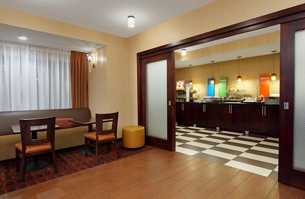 Images Hampton Inn Columbus-Airport