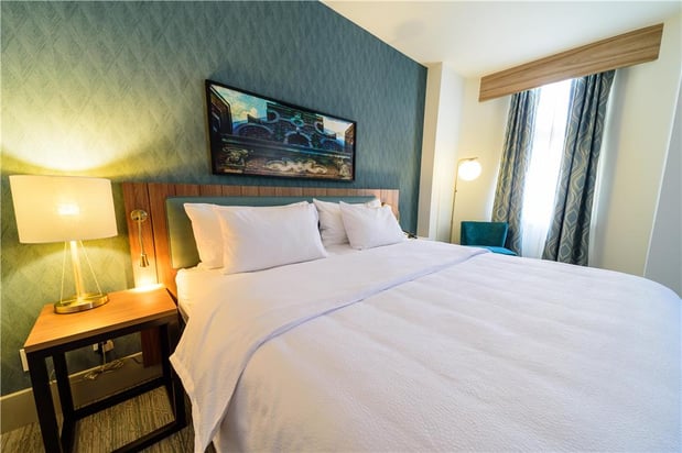 Images Hilton Garden Inn Dayton Downtown