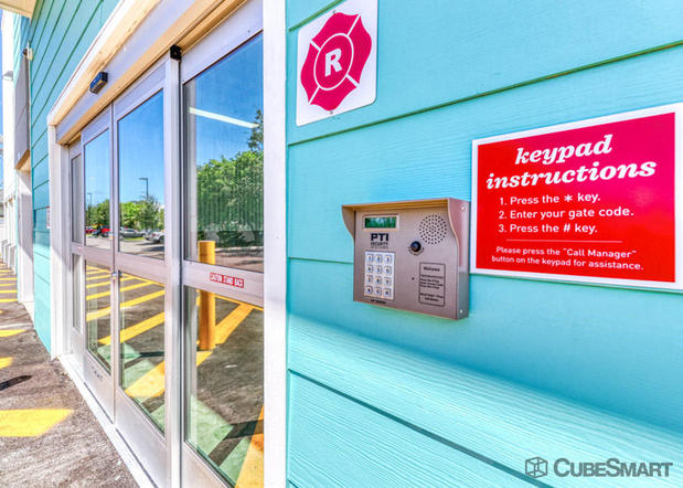 Images CubeSmart Self Storage