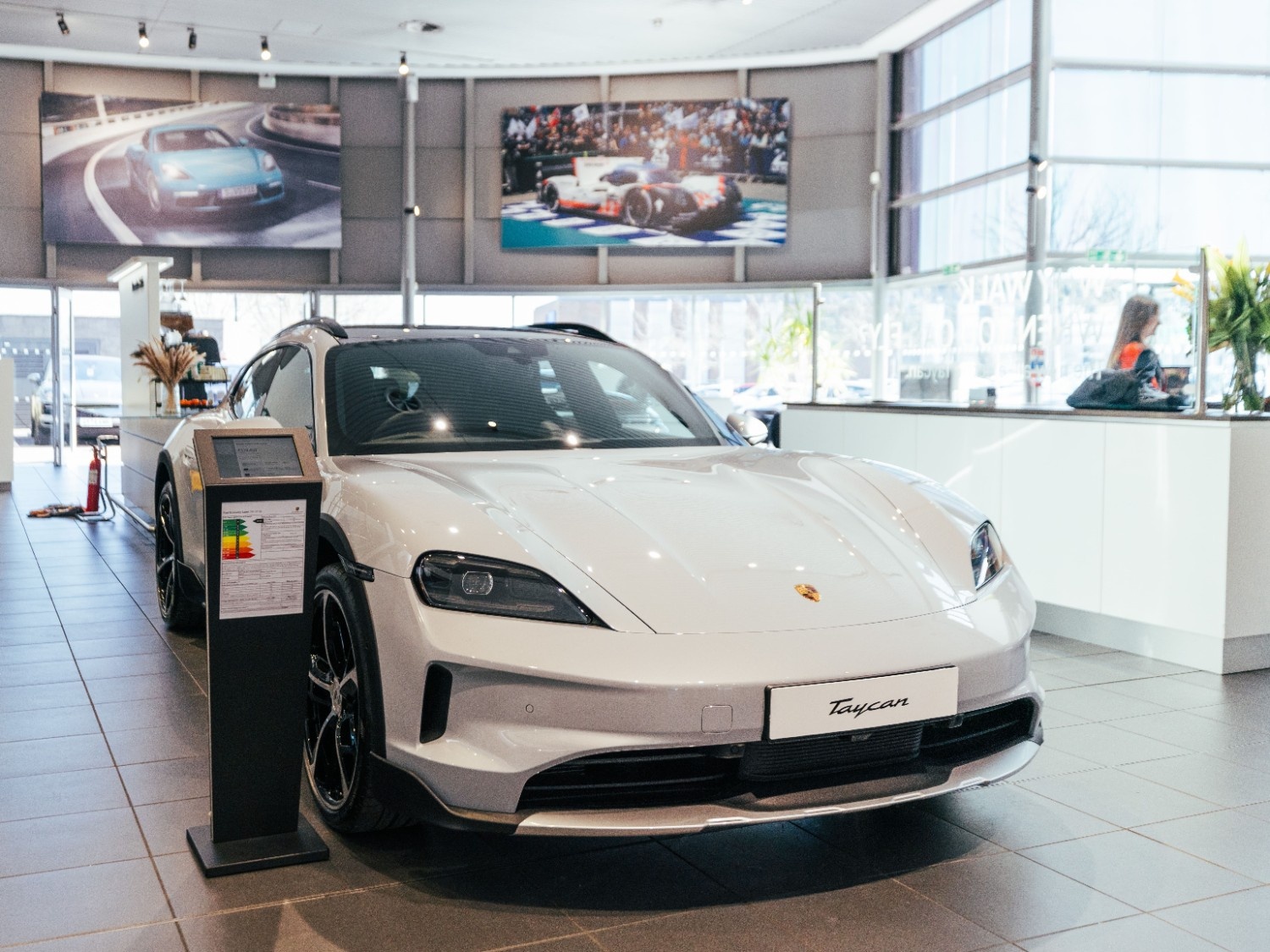 Images Porsche Centre Mid-Sussex