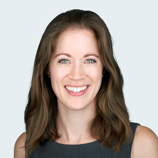 Jennifer Tennant headshot.