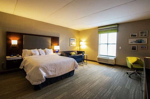 Images Hampton Inn & Suites Foxborough/Mansfield