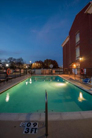 Images Holiday Inn Express & Suites Plano West - Frisco by IHG