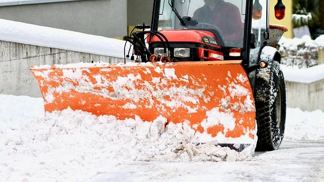 Our professionals keep your parking lot and walkways clear with commercial snow plowing services in Baltimore, White Marsh, Towson, and nearby Maryland.