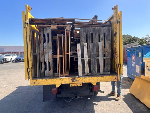 Images Quick Loaders - Junk Removal Sunnyvale