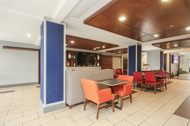 Images Holiday Inn Express & Suites Tulsa South Bixby by IHG