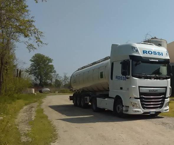 Images Rossi Autotrasporti - Iwash Tank And Truck