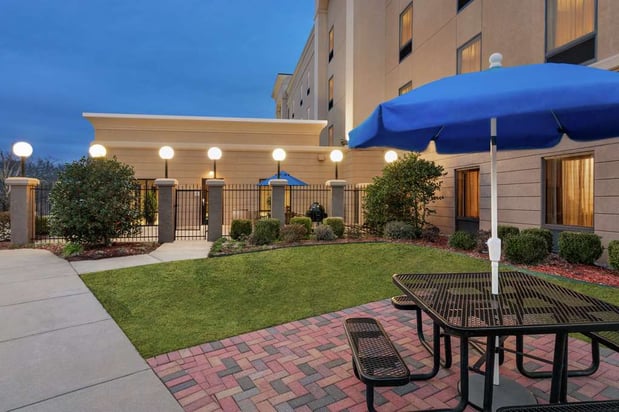 Images Hampton Inn & Suites Pine Bluff
