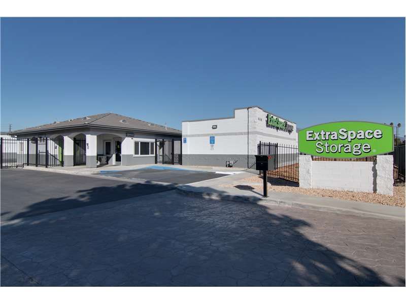 Beauty Image - Extra Space Storage at 660 W Acacia Ave, Hemet, CA 92543