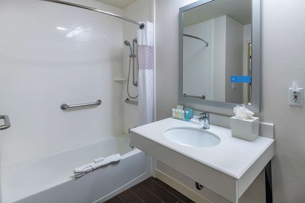 Images Spark by Hilton Salt Lake City Central