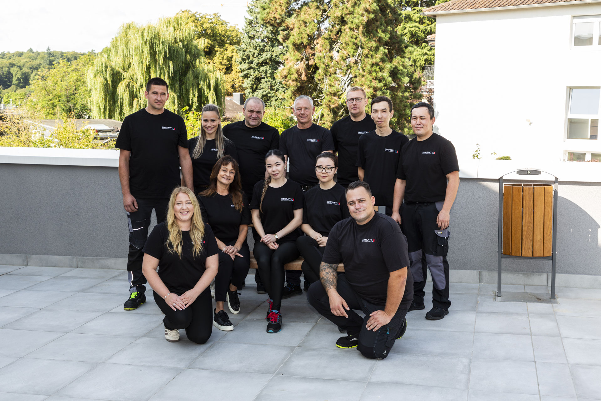 Simplify Group GmbH | Gebäudereinigung | Hausmeisterservice, Siemensstraße 5 in Kelkheim (Taunus)