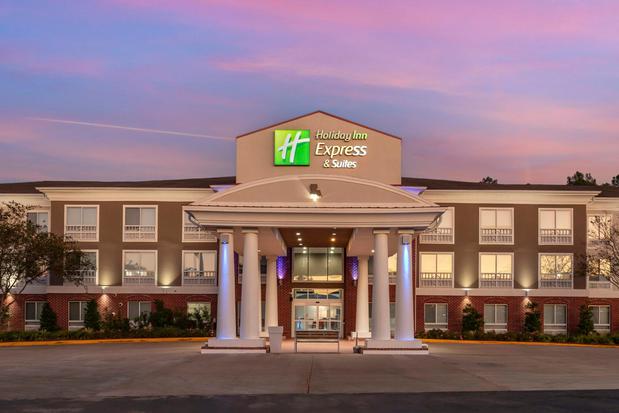 Images Holiday Inn Express & Suites Natchitoches, an IHG Hotel