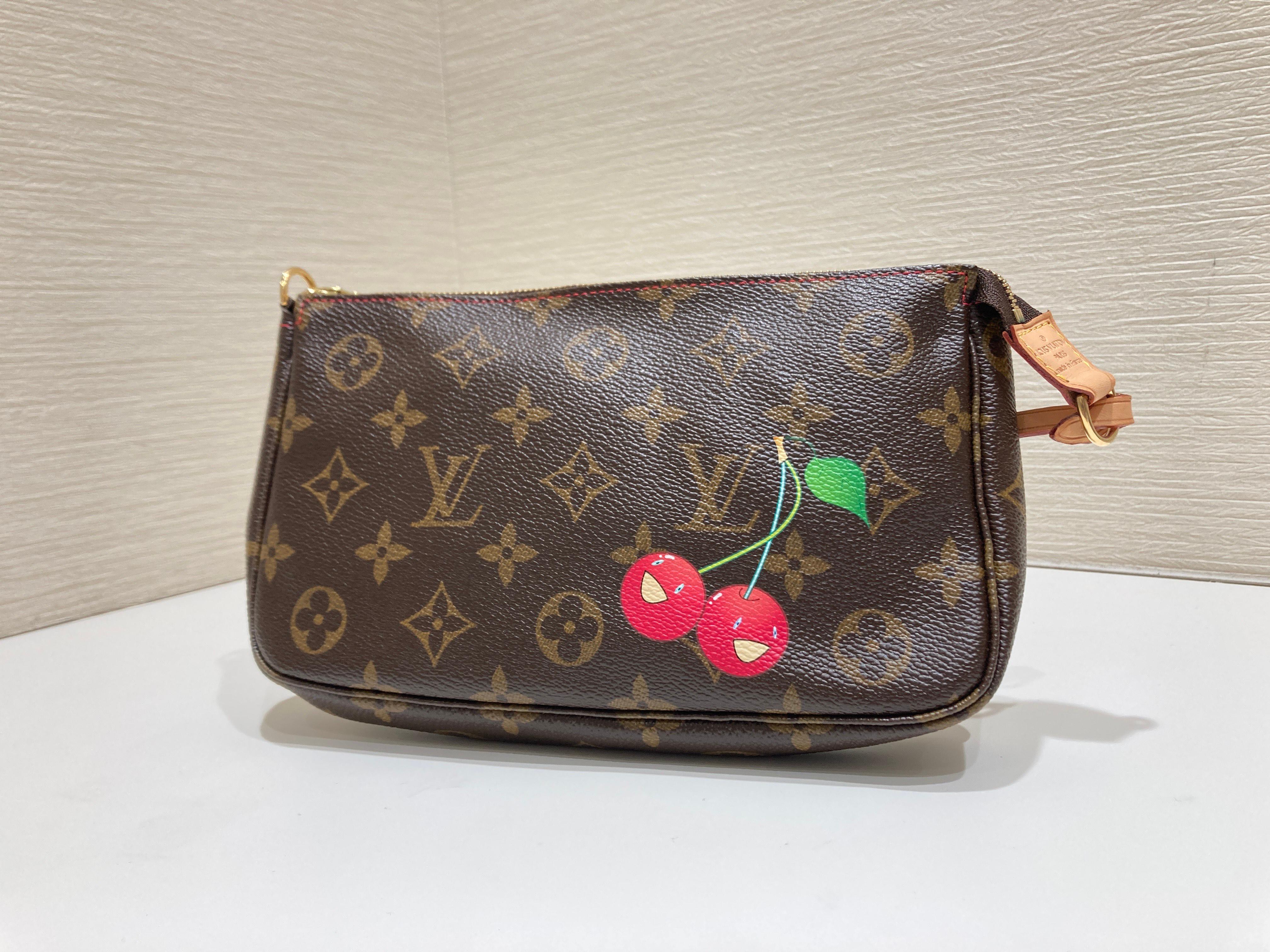 Images KOMEHYO（コメ兵）買取センターアミュプラザくまもと