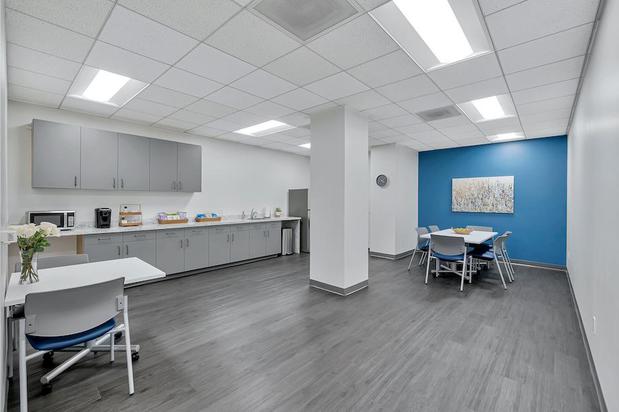 Images Clearview Outpatient - Woodland Hills