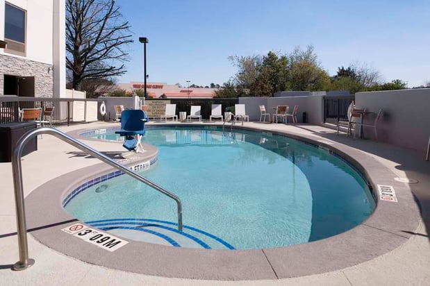 Images Hampton Inn Conyers