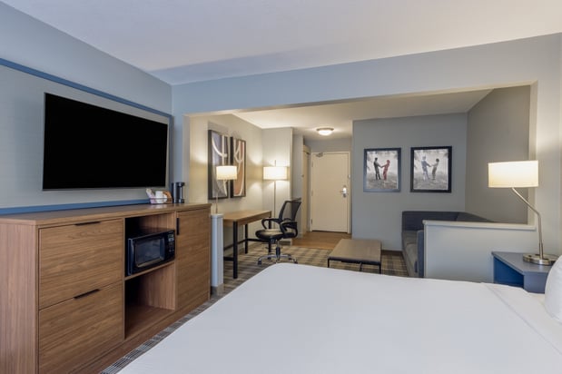 Images AmericInn by Wyndham Duluth