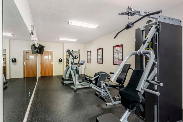 Images Best Western Plus New England Inn & Suites