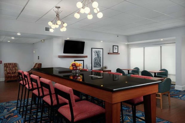 Images Hampton Inn by Hilton Youngstown-West I-80