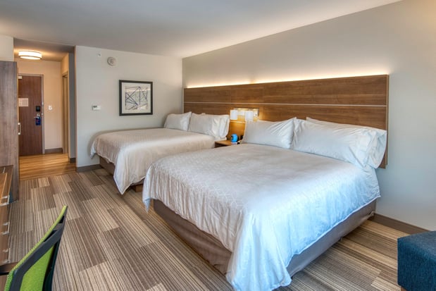Images Holiday Inn Express & Suites Lincoln Airport by IHG