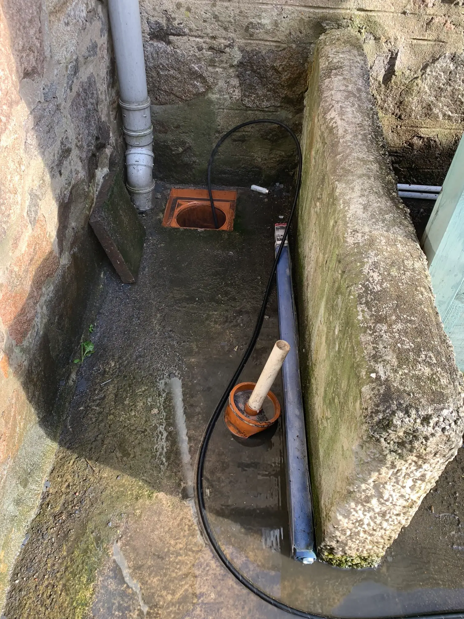 Images No.1 Drains Aberdeen Ltd