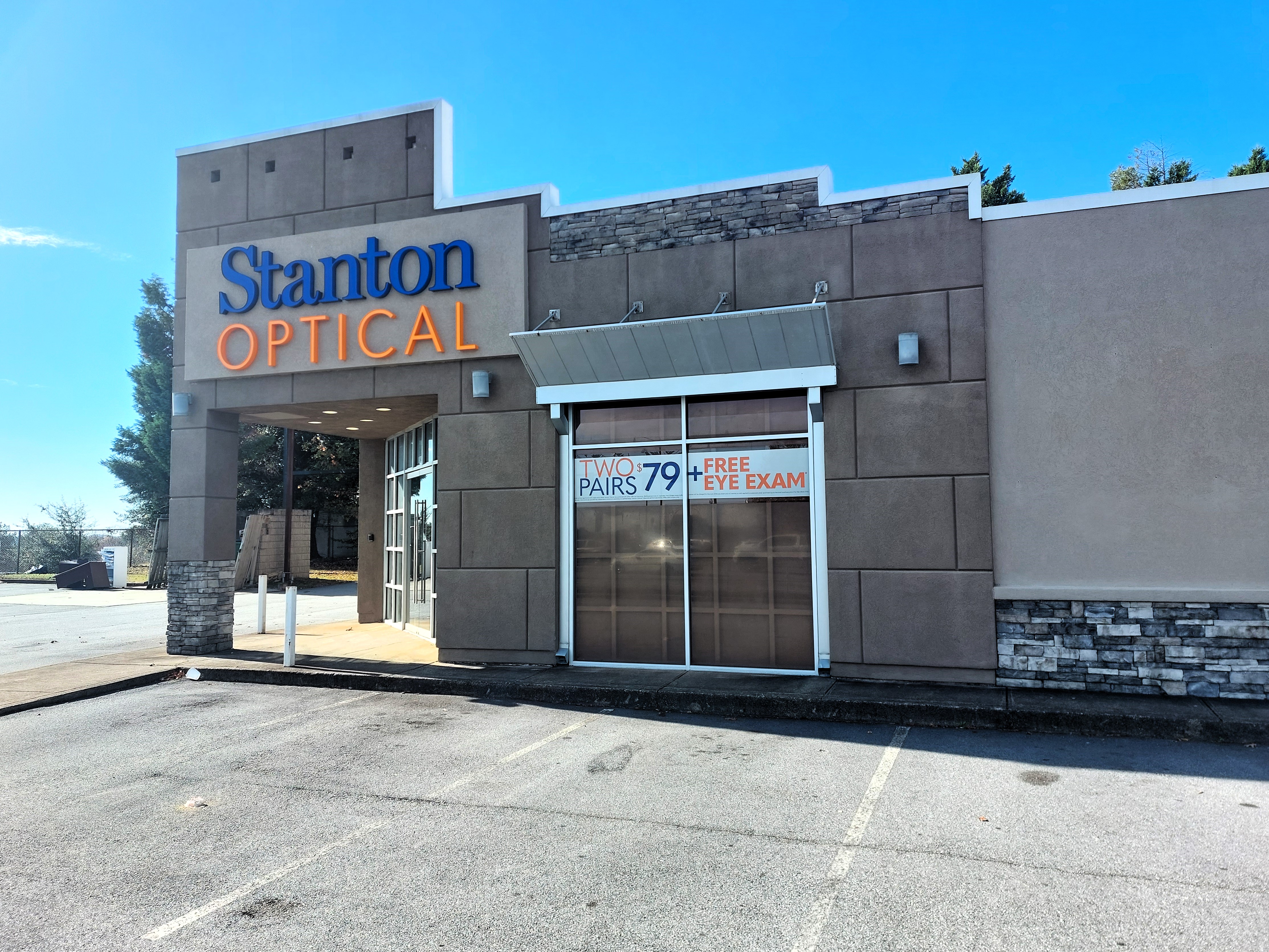 Storefront at Stanton Optical store in Duluth, GA 30096